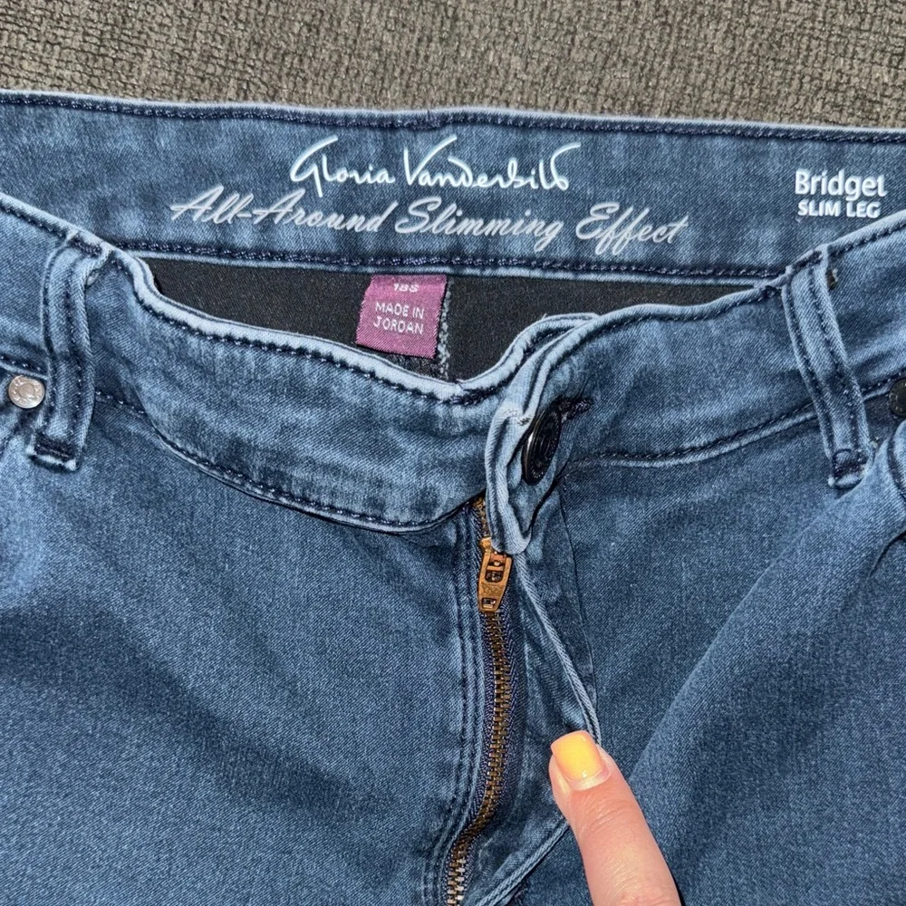 Gloria Vanderbilt All-Around Slimming Effect Bridget Slim Leg Jeans size 18S - Picture 3 of 4